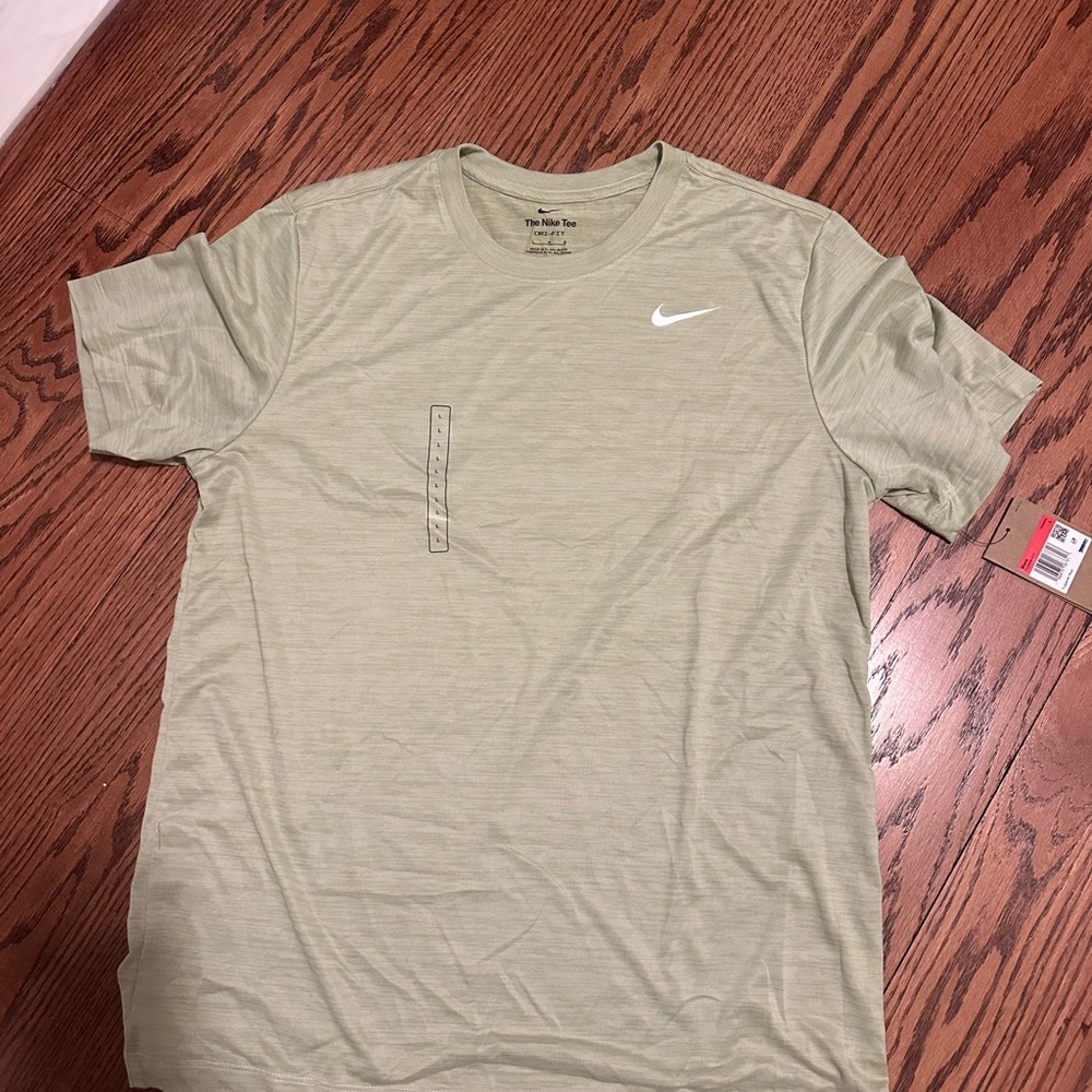 Nike Light Sage Short Sleeve Dri-FIT Tee